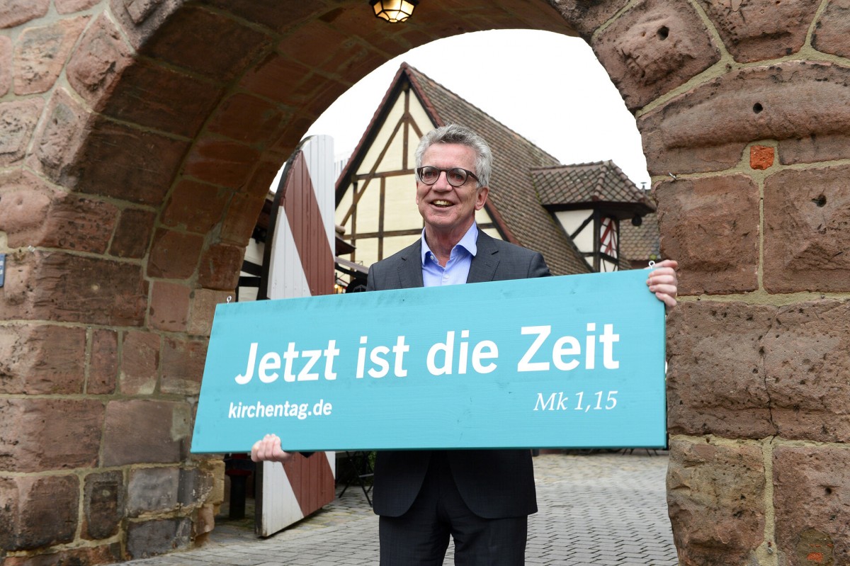 Thomas de Maizière ber der Pressekonferenz zur Losung Thomas de Maizière ber der Pressekonferenz zur Losung